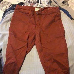 Women’s brick red skinny jeans